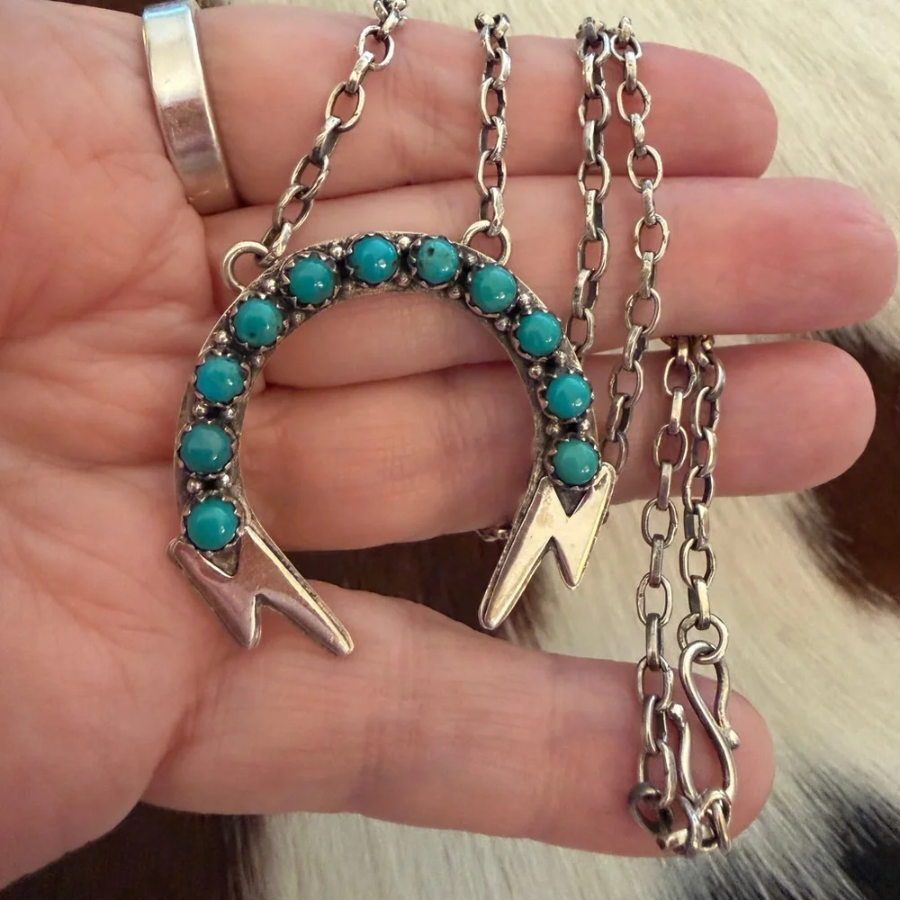 ❤️ Kingman Turquoise Lightning Horseshoe Pendant 22” ADJ Necklace 17.1G Unisex